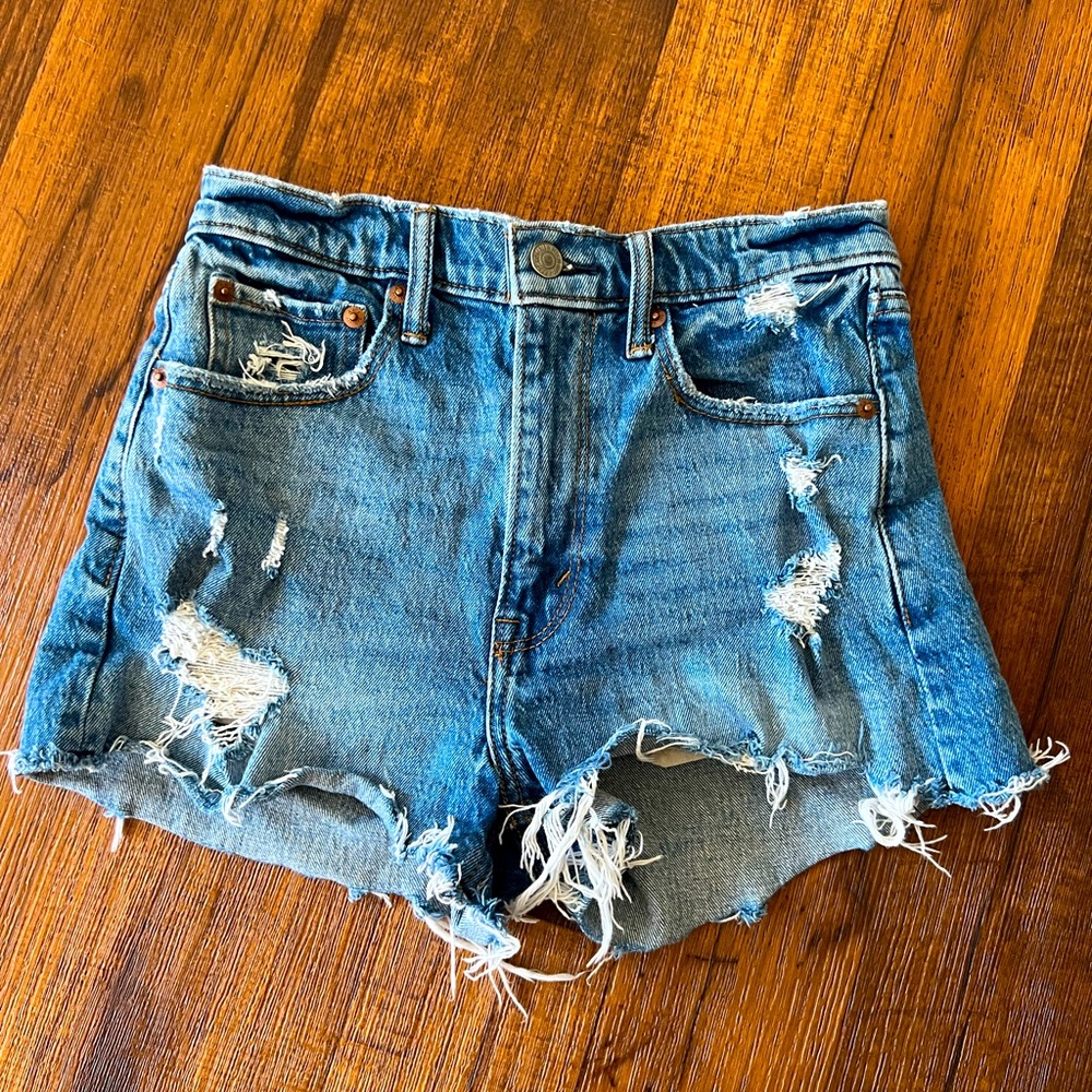 Abercrombie & Fitch The Mom Short